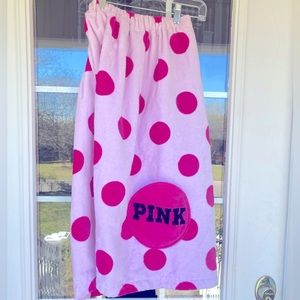 Victoria’s Secret Pink Polka Dot Wrap Towel